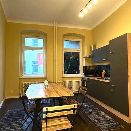 Schoenes Grosses Apartment Im Zentrum Berlins Экстерьер фото