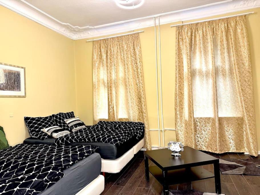 Schoenes Grosses Apartment Im Zentrum Berlins Экстерьер фото